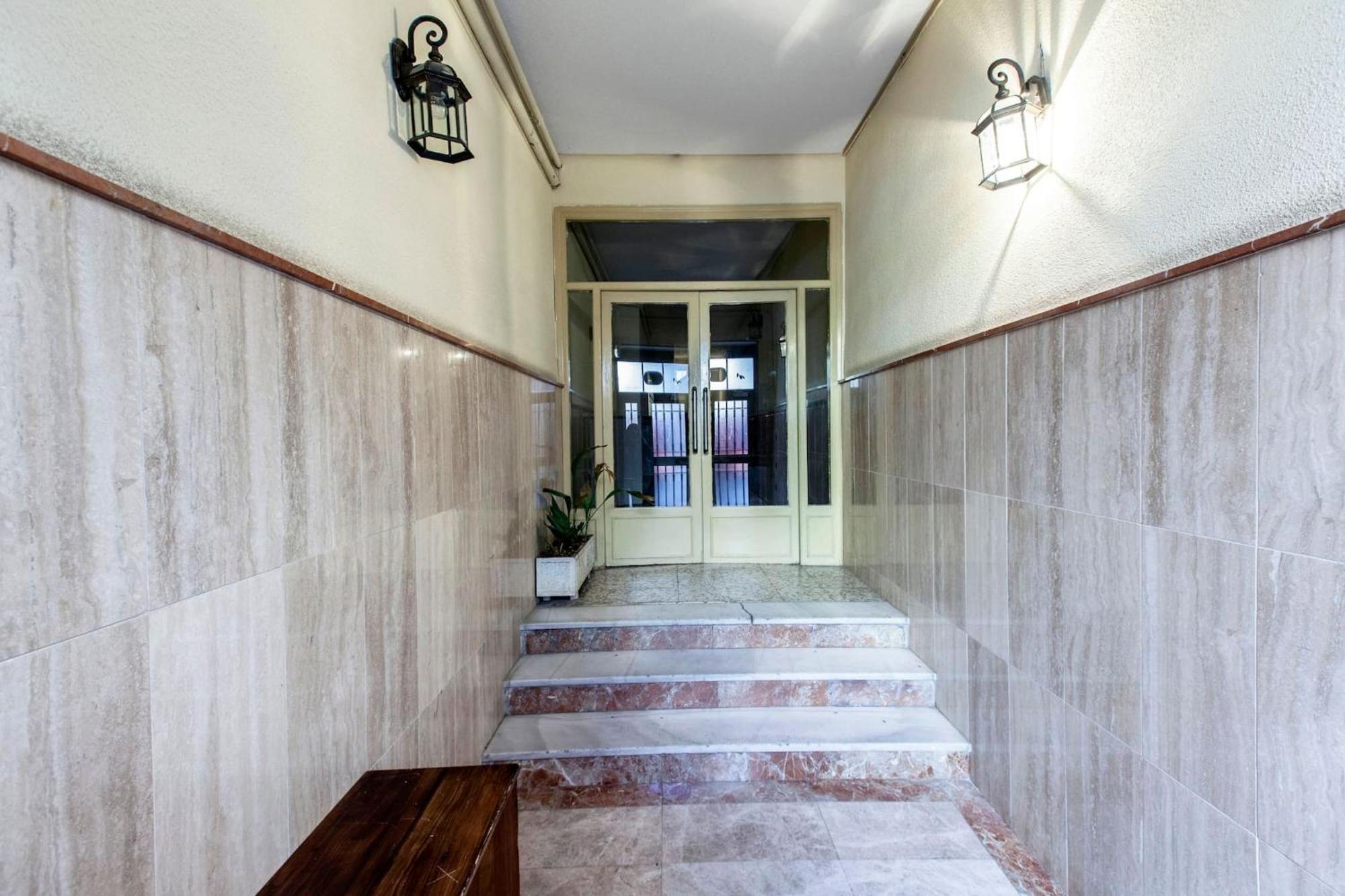 Apartamentos Day Madrid Ildefonso Centro Gran Via Sol Malasana Екстер'єр фото
