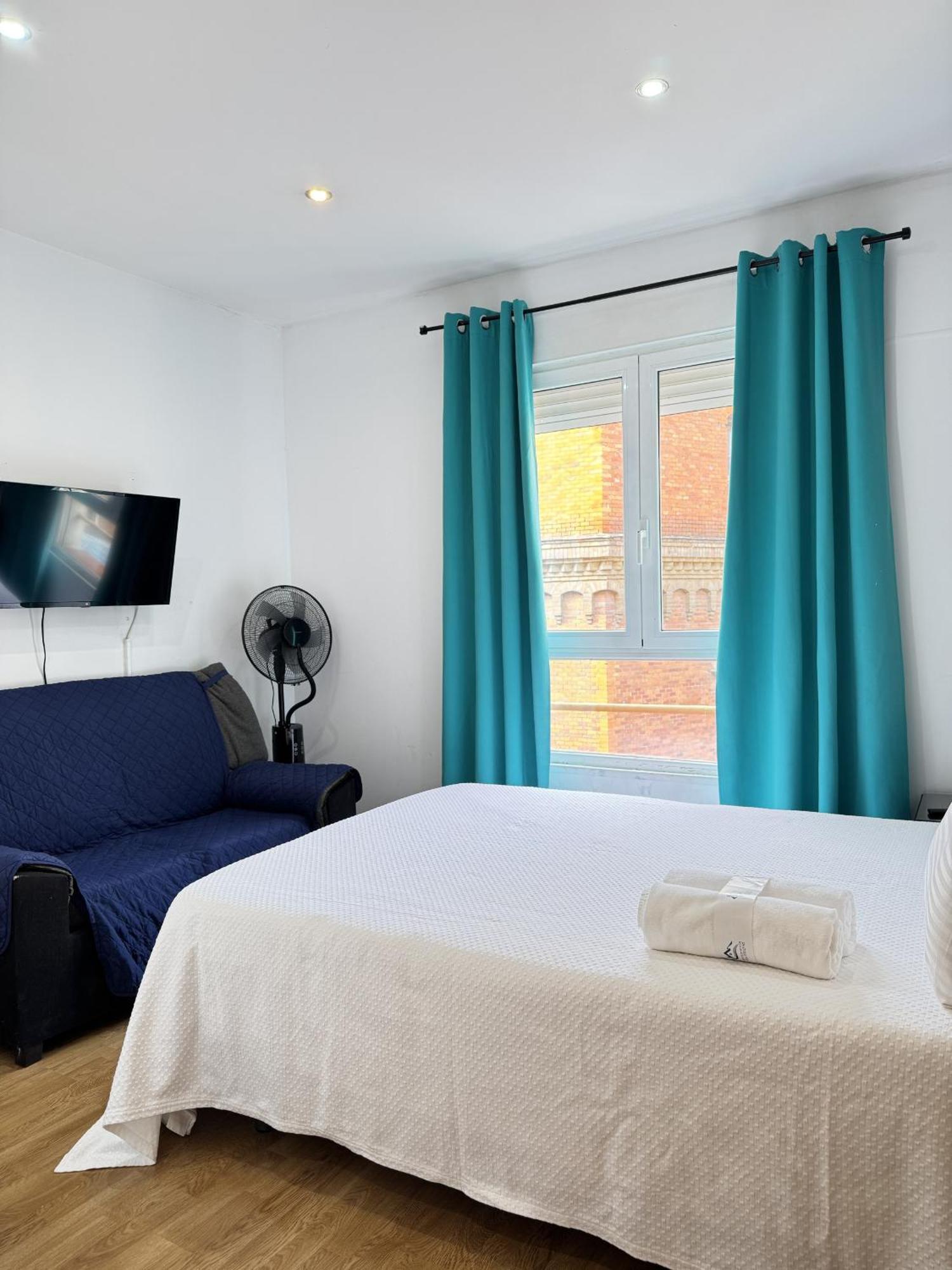 Apartamentos Day Madrid Ildefonso Centro Gran Via Sol Malasana Екстер'єр фото