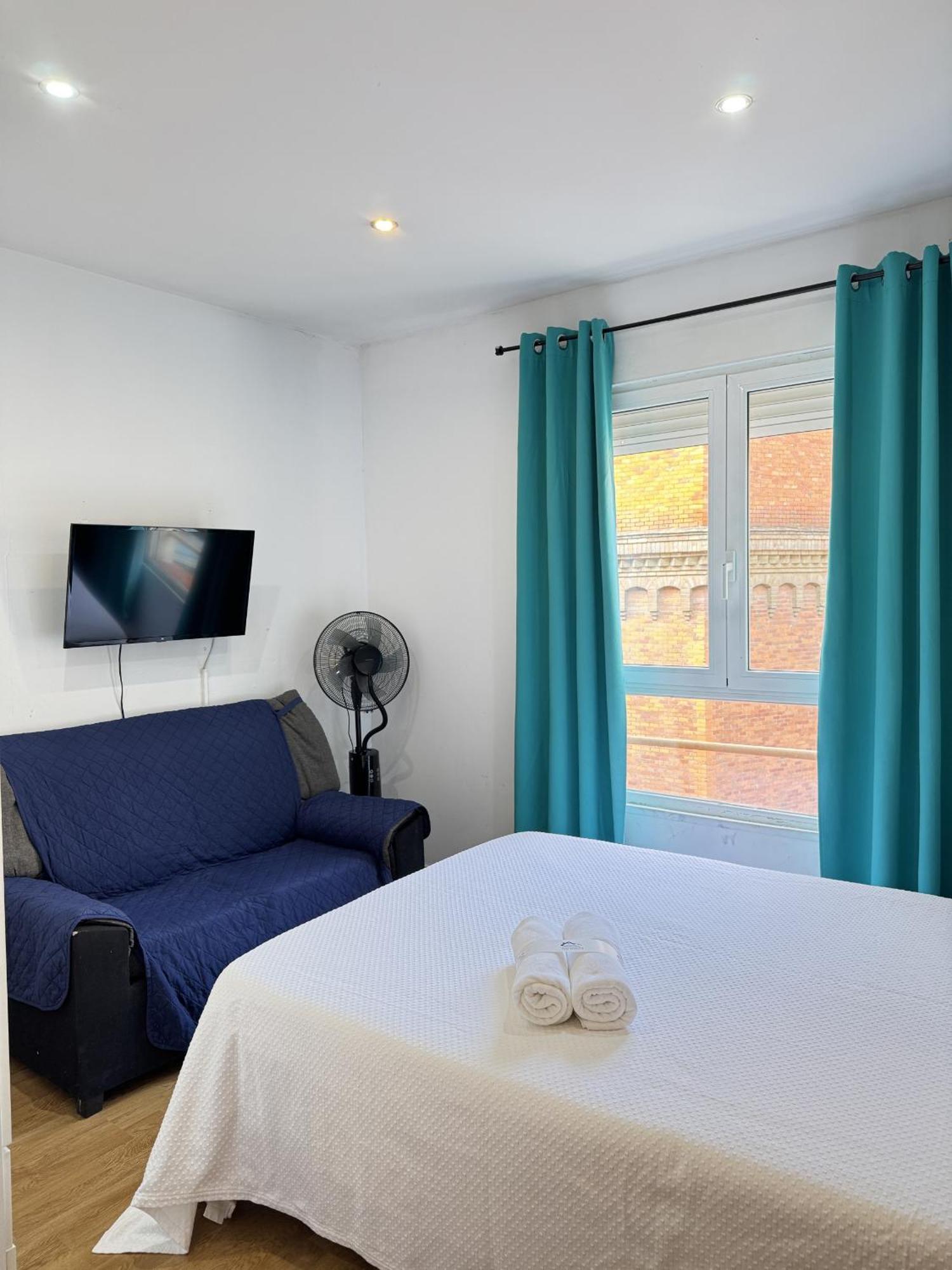Apartamentos Day Madrid Ildefonso Centro Gran Via Sol Malasana Екстер'єр фото